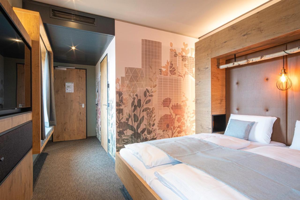 Riku Hotel Reutlingen Dış mekan fotoğraf